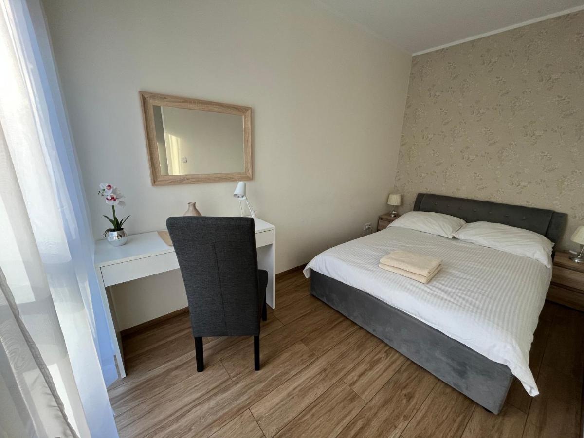 Apartamenty Kielce-Apartament Przy Lesie, Parking, F Vat Ngoại thất bức ảnh